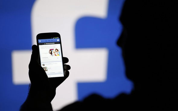 İtalya Facebook’a 10 milyon euro ceza kesti