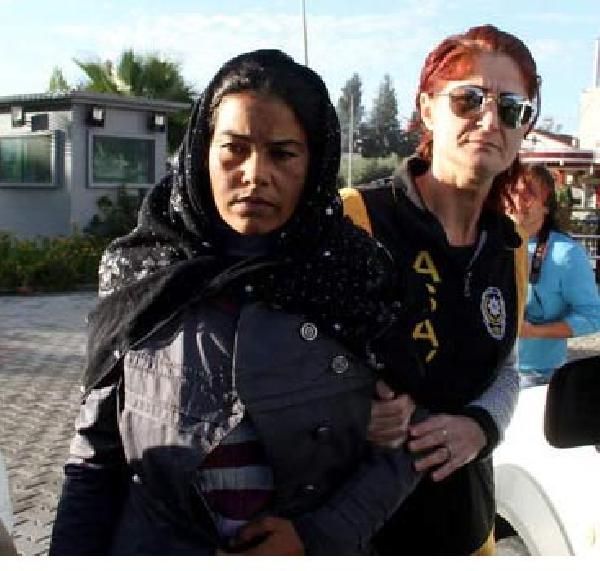 6 yaşındaki kız babasının cinayetini anlattı
