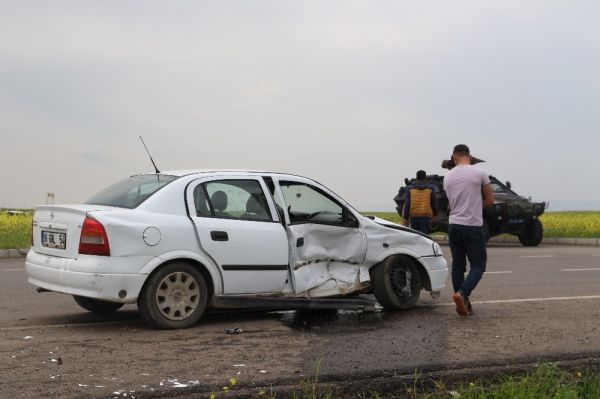 Diyarbakır’da trafik kazası: 3 yaralı