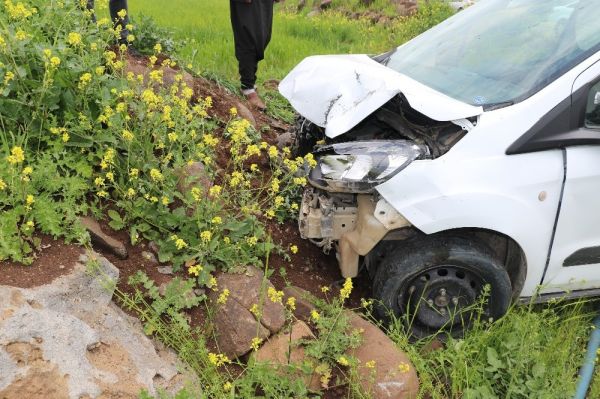 Diyarbakır’da trafik kazası: 3 yaralı