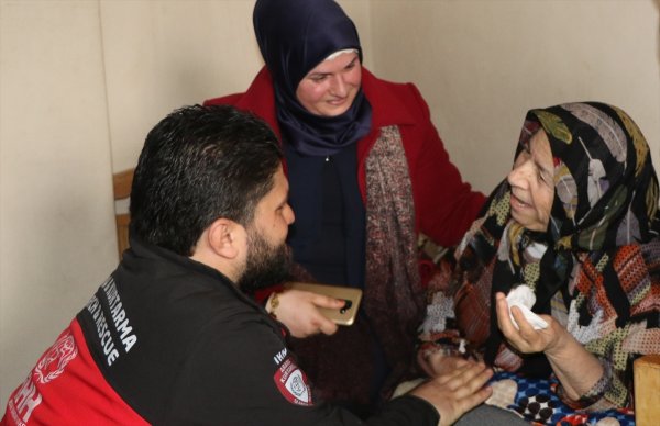 İHH'dan Afrin'deki engellilere yardım eli