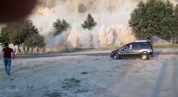 Birecik’te üçüncü kez heyelan paniği yaşandı