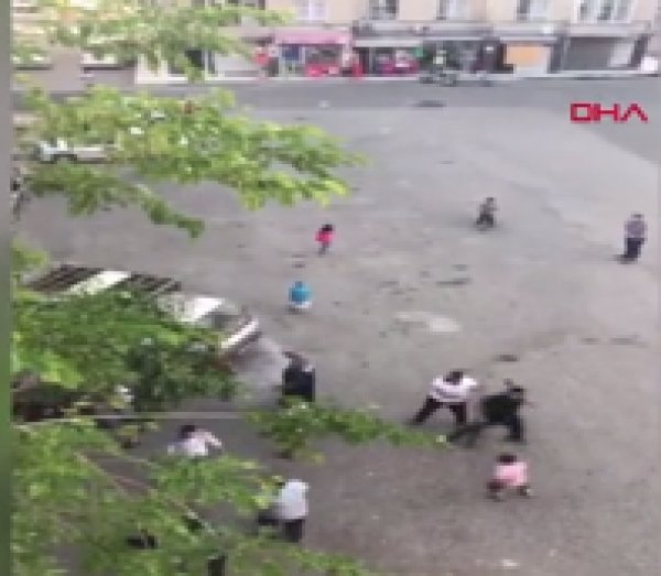 Gaziantep'te Suriyeliler döner bıçaklarıyla kavga etti