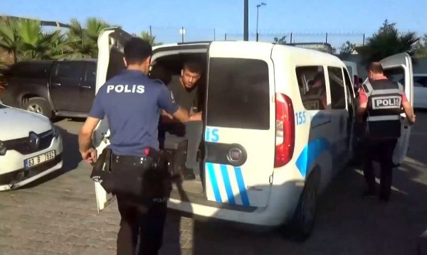 Dolandırıcılık çetesi çökertildi: 98 tutuklama 