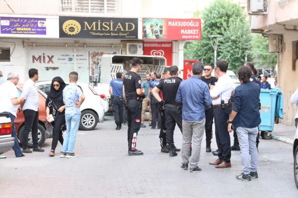 Şanlıurfa'da komşu ailelerin çöp kavgası