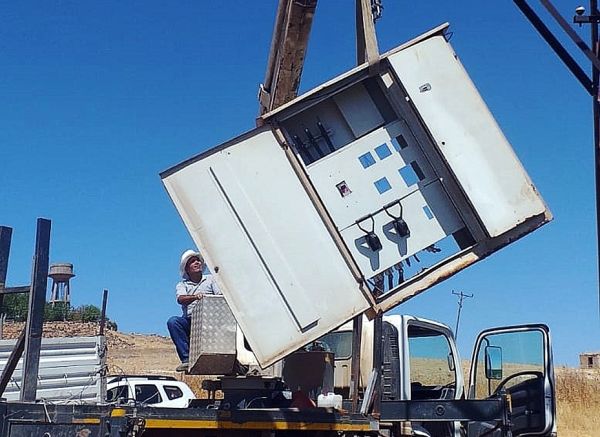 Şanlıurfa’da elektirik ekibine saldırı