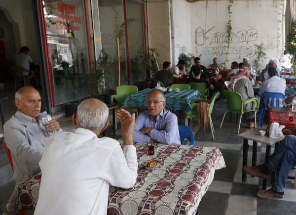Akçakale'de günlük yaşam normale döndü 