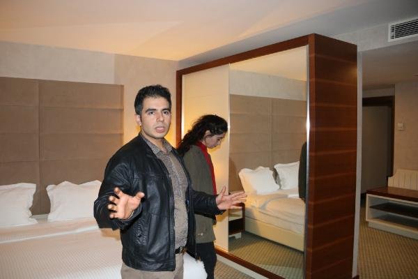 Şanlıurfa'da otel odasında bulunan paralar sahte çıktı