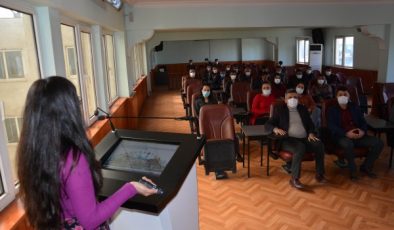 Belediye personellerine ‘afet bilinci’ eğitim semineri verildi