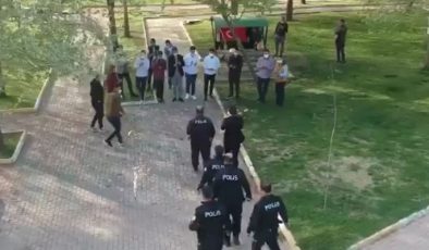 AK Parti ilçe teşkilatından polislere sürpriz
