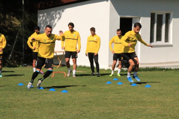 TFF 2. Ligde Şanlıurfaspor 3. hazırlık maçına çıkacak