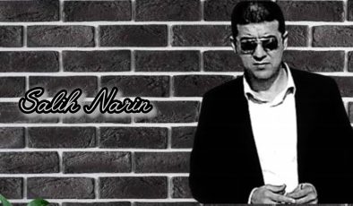 Ulusal marşımız ayakta dinlenir..