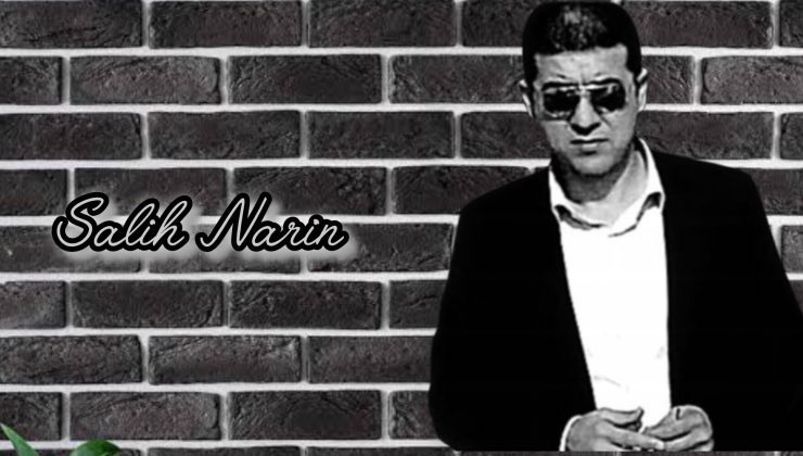 Ulusal marşımız ayakta dinlenir..